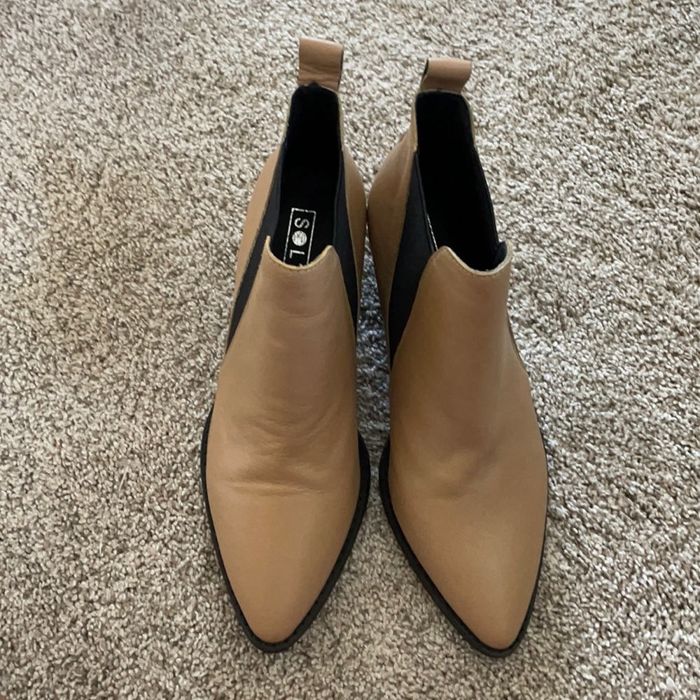 Sol Sana tan Bruno booties